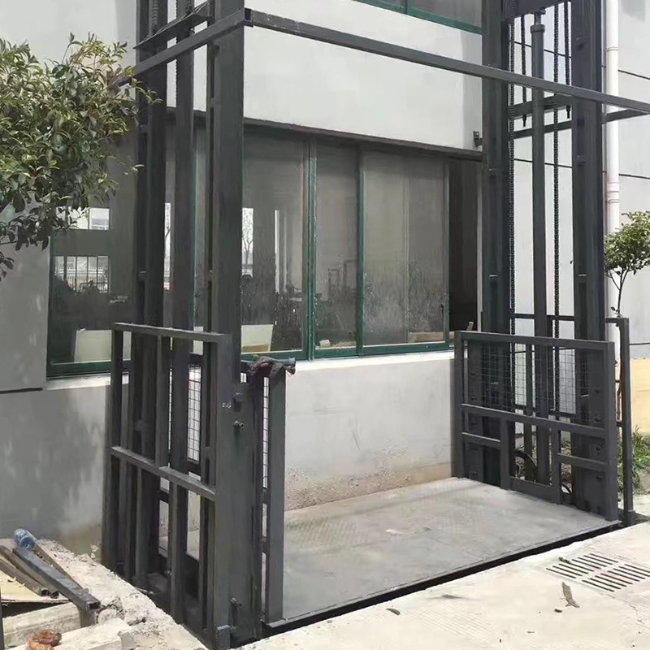 辉县5吨室外升降货梯